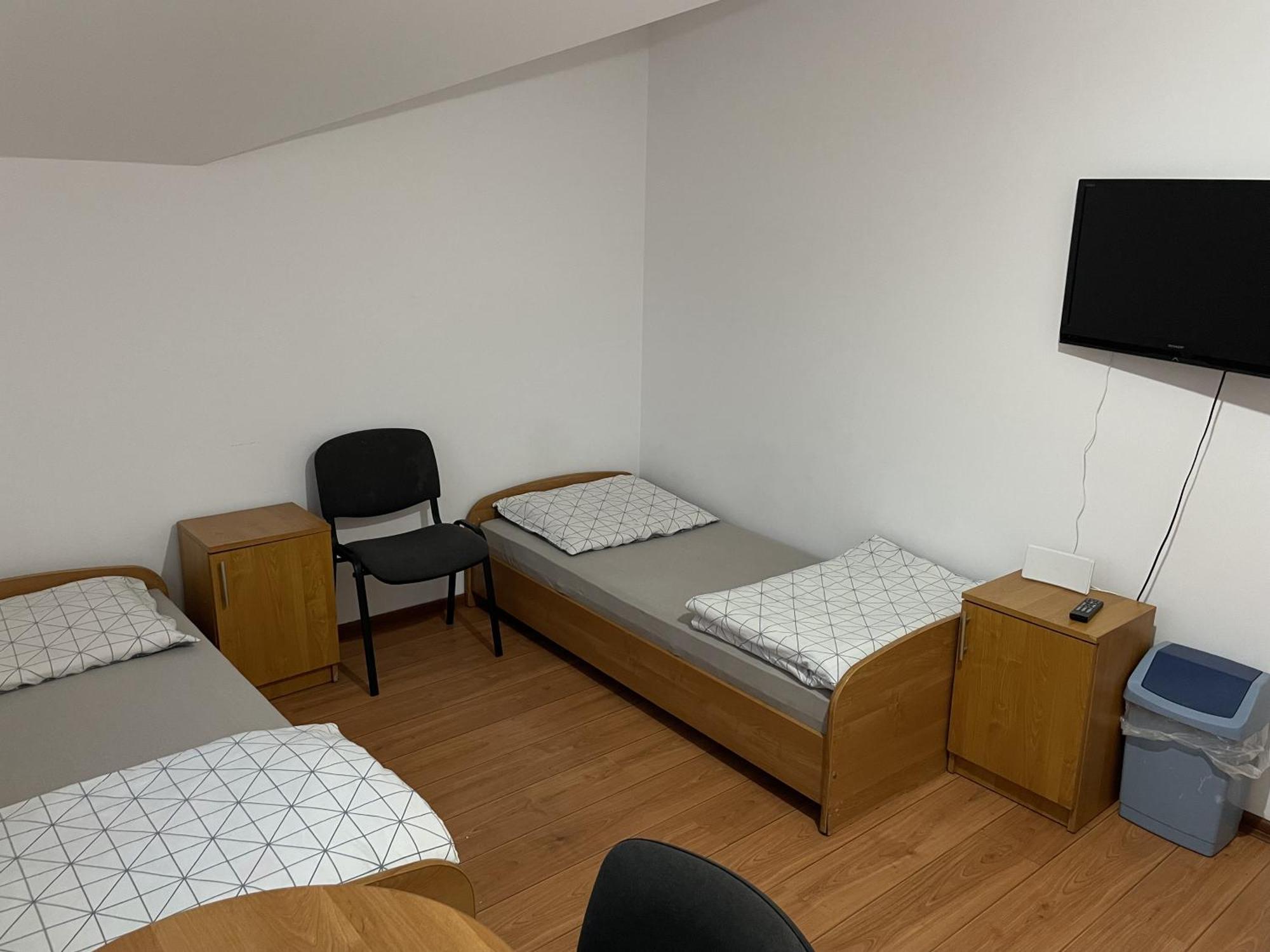 Noclegi Pracownicze Lazur Ciechanow Bagian luar foto