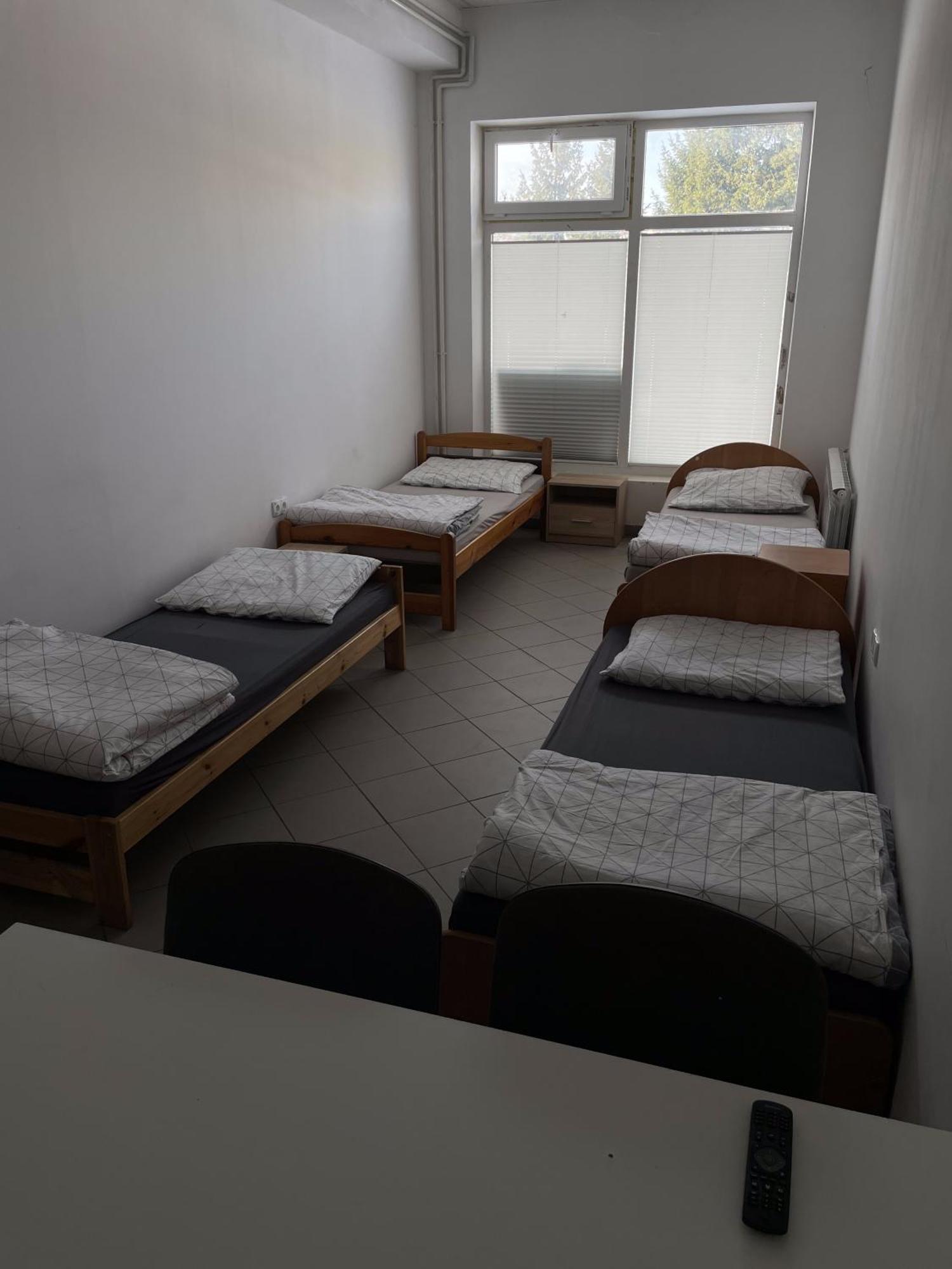 Noclegi Pracownicze Lazur Ciechanow Bagian luar foto