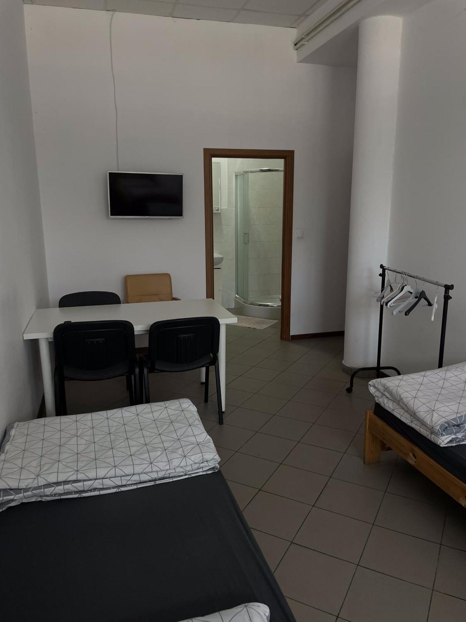 Noclegi Pracownicze Lazur Ciechanow Bagian luar foto