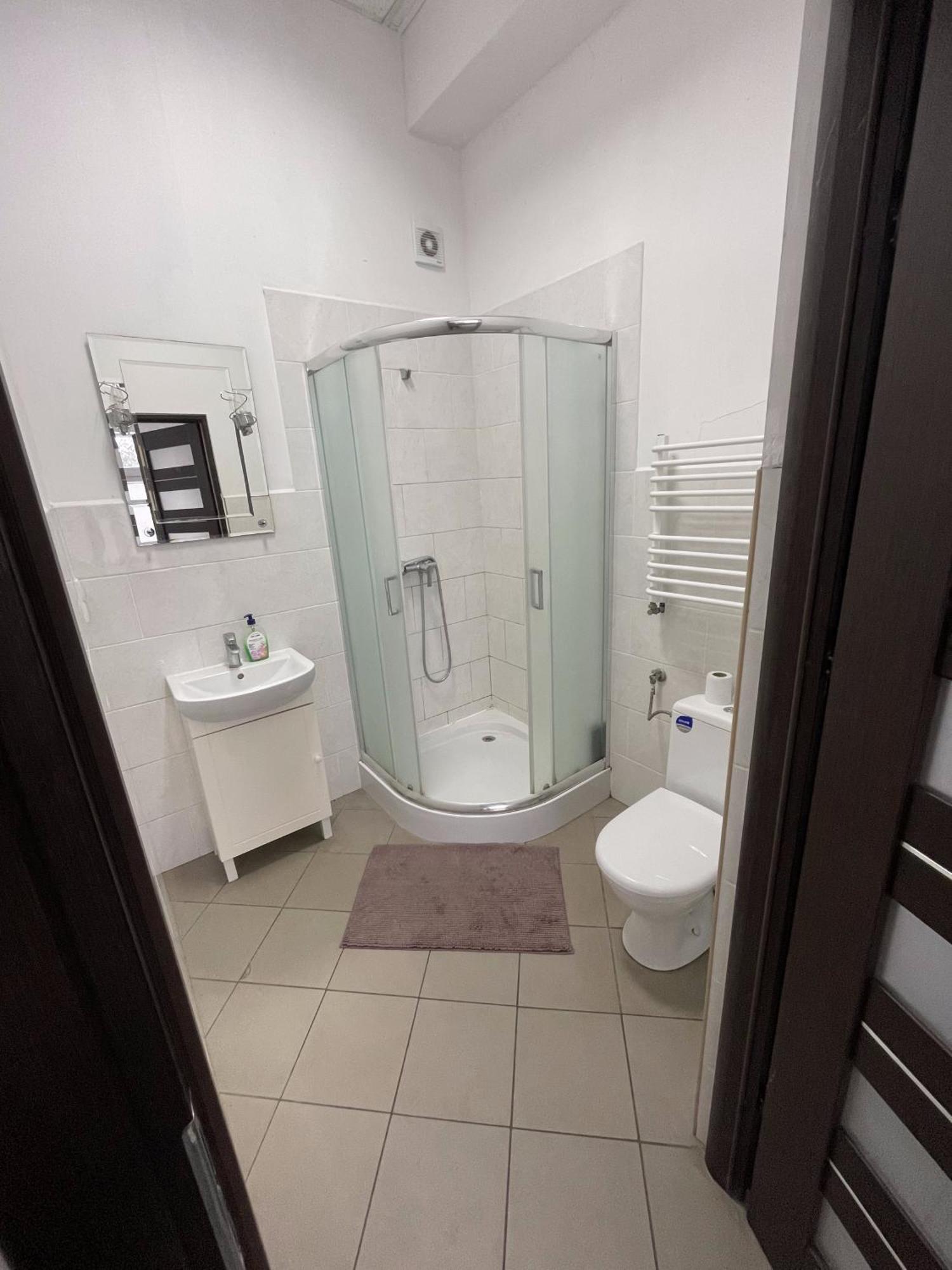 Noclegi Pracownicze Lazur Ciechanow Bagian luar foto