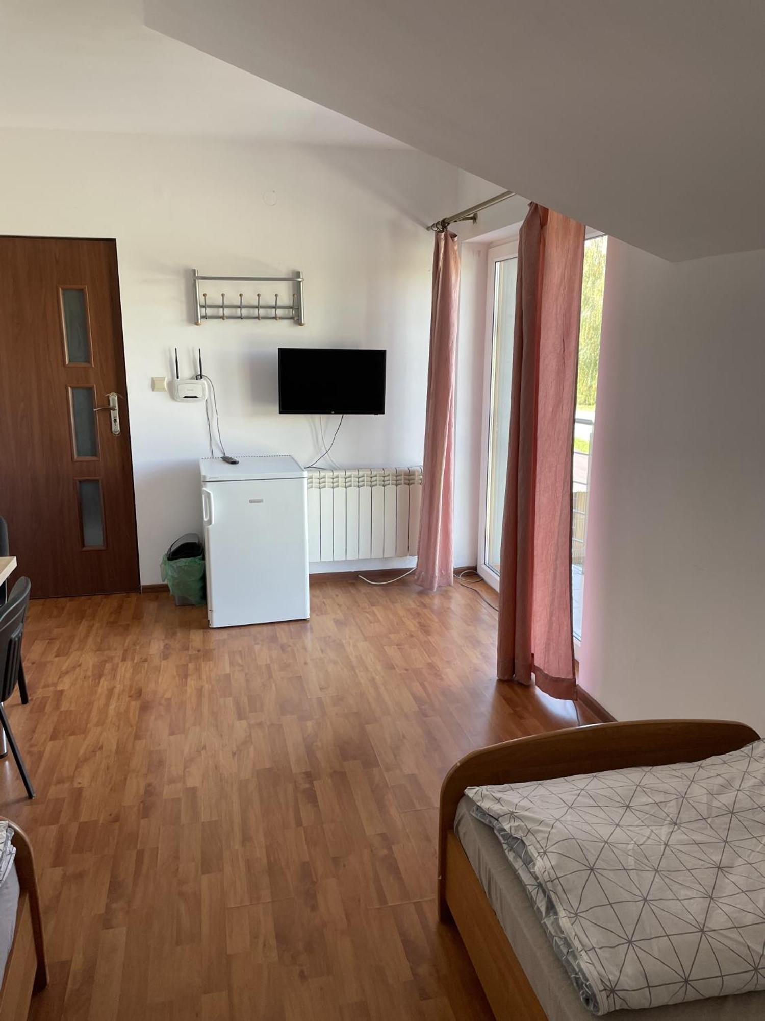 Noclegi Pracownicze Lazur Ciechanow Bagian luar foto